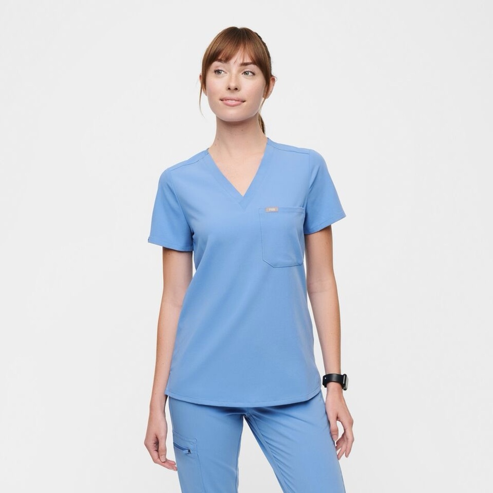 Figs Catarina One-Pocket Scrub top in Ceil Blue- EUC!